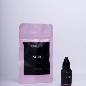 Prednji prikaz ljepila Sonic za ekstenzije trepavica, brzo sušenje i trajnost do 6 tjedana